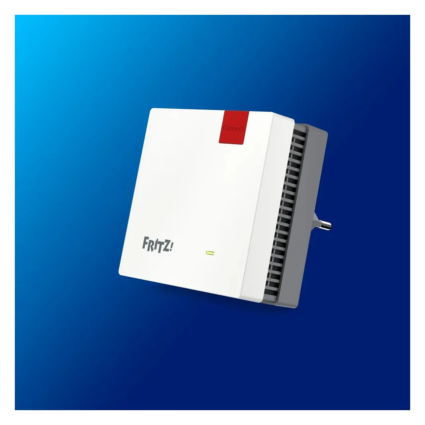 Witte FRITZ!Repeater 1200 AX met rode Connect-knop en stekker, op een blauwe achtergrond