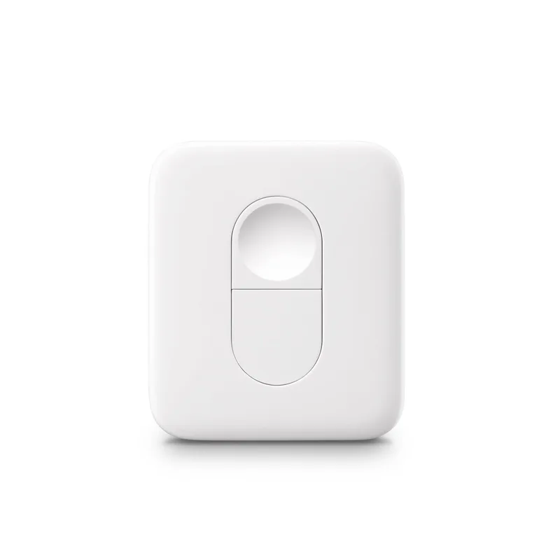 Kleine witte SwitchBot Remote met één langwerpige knop in twee helften